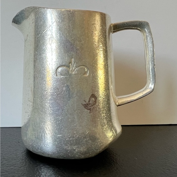 Mappin and Webb Vintage weighted Creamer